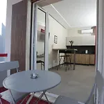 Rida 33 Vomero *